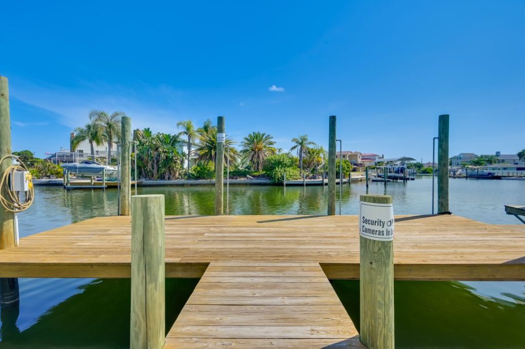 Vacation Rental With Fishing Dock Hudson Beach Florida